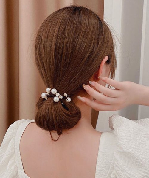 セール30%OFF】パールヘアゴム ラインストーン ヘアアクセサリー かわいい オシャレ 髪飾り 上品 大人っぽい エレガント フェミニン シンプル  ブレスレット 韓国ファッション(504623075) | セイヘイショップ(seiheishop) - d fashion