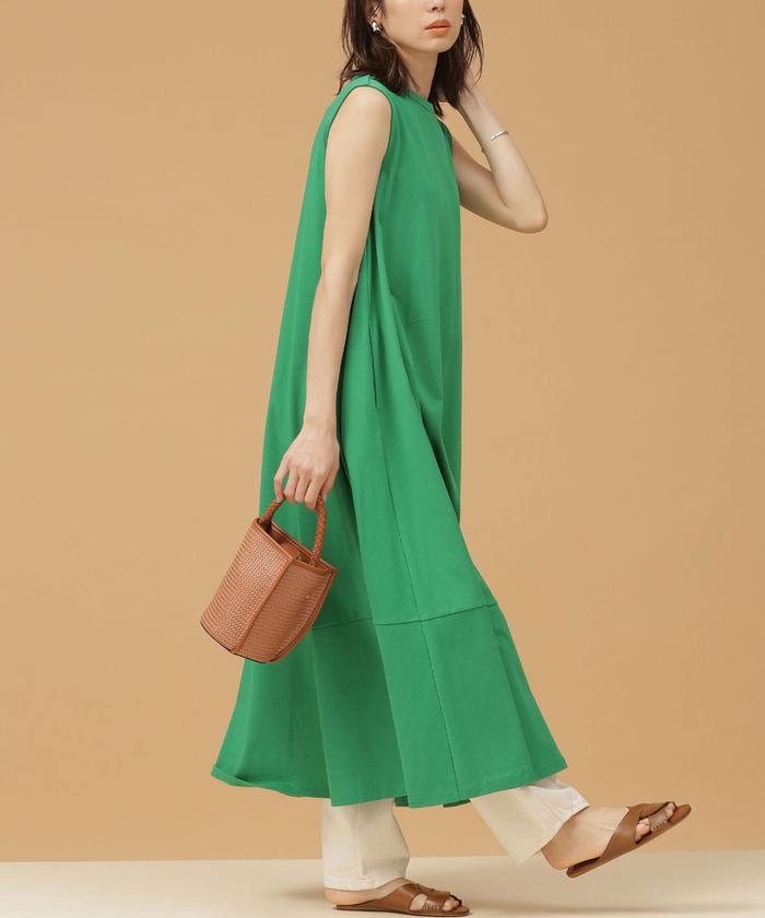 セール 50%OFF】フレアラインワンピース ノースリーブ(504508838