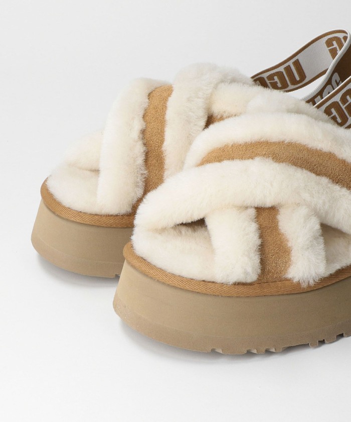 WEB限定】＜UGG(アグ)＞DISCO CROSS SLIDE サンダル(504605419