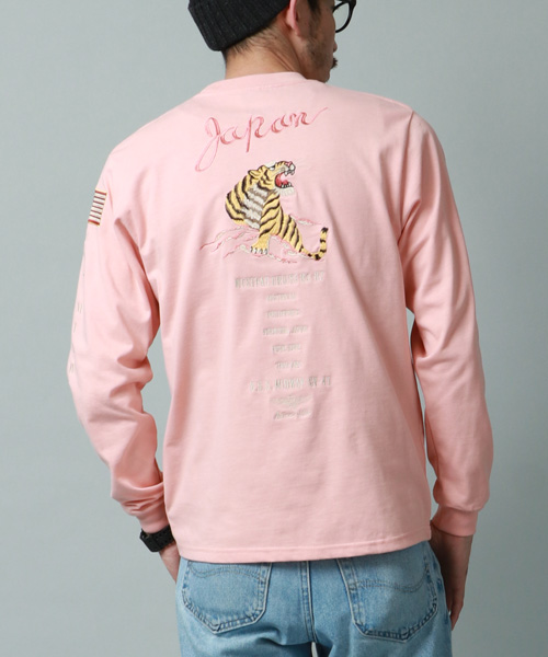 古着AVIREX 長袖ミリタリーパッチ&刺繍スーベニアシャツジャケット Lサイズ AVIREX アビレックス 長袖 刺繍Tシャツ SKA T-SHIRTS ミリタリー
