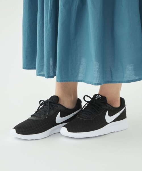 Web限定 Nike ナイキ Tanjun タンジュン スニーカー グリーンレーベルリラクシング Green Label Relaxing D Fashion