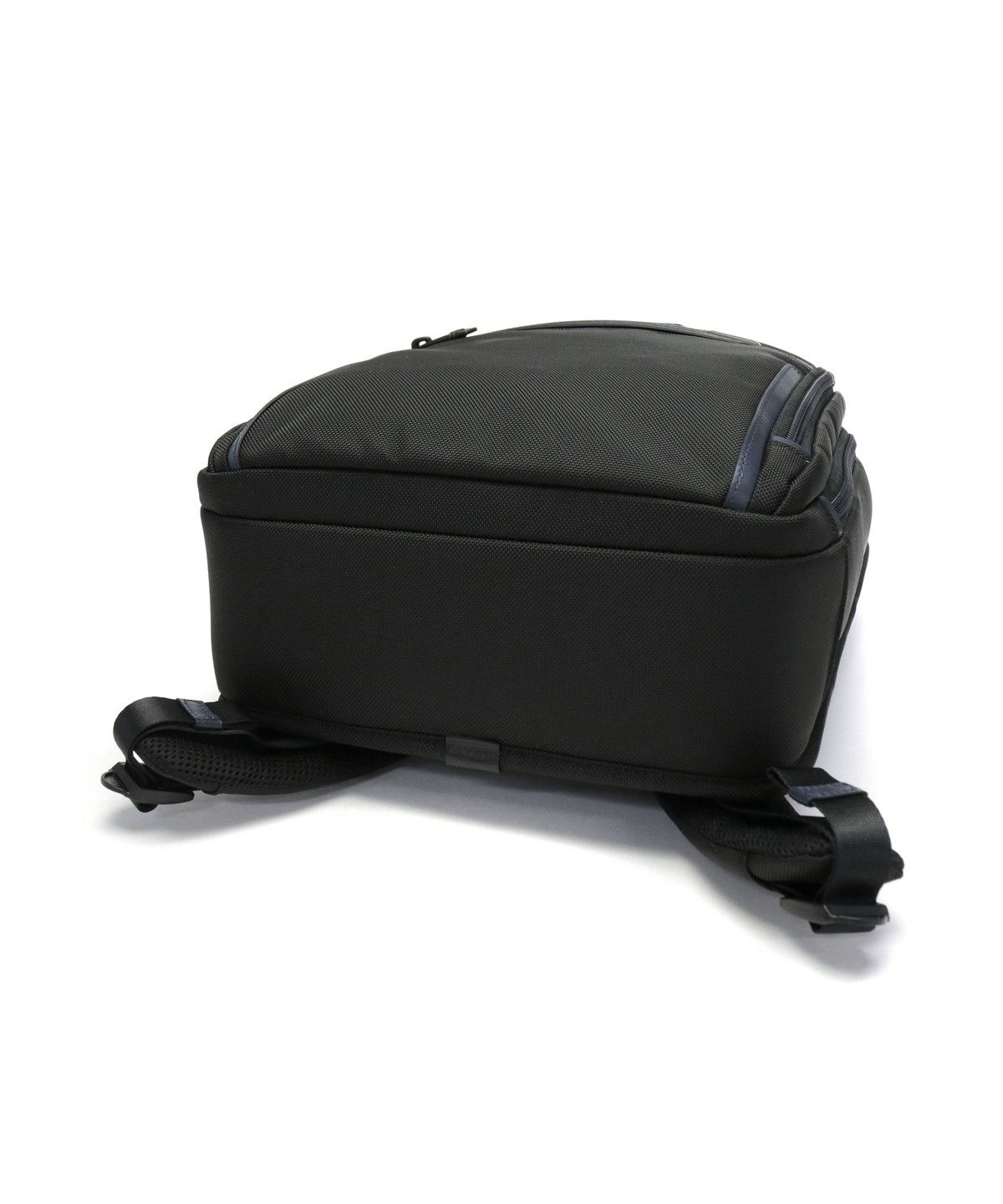 【美品】トゥミ アルファ3 リュック バッグパック ビジネスバッグ A4 PC可 トゥミ TUMI 【日本正規品】 トゥミ ビジネスバッグ TUMI Alpha3