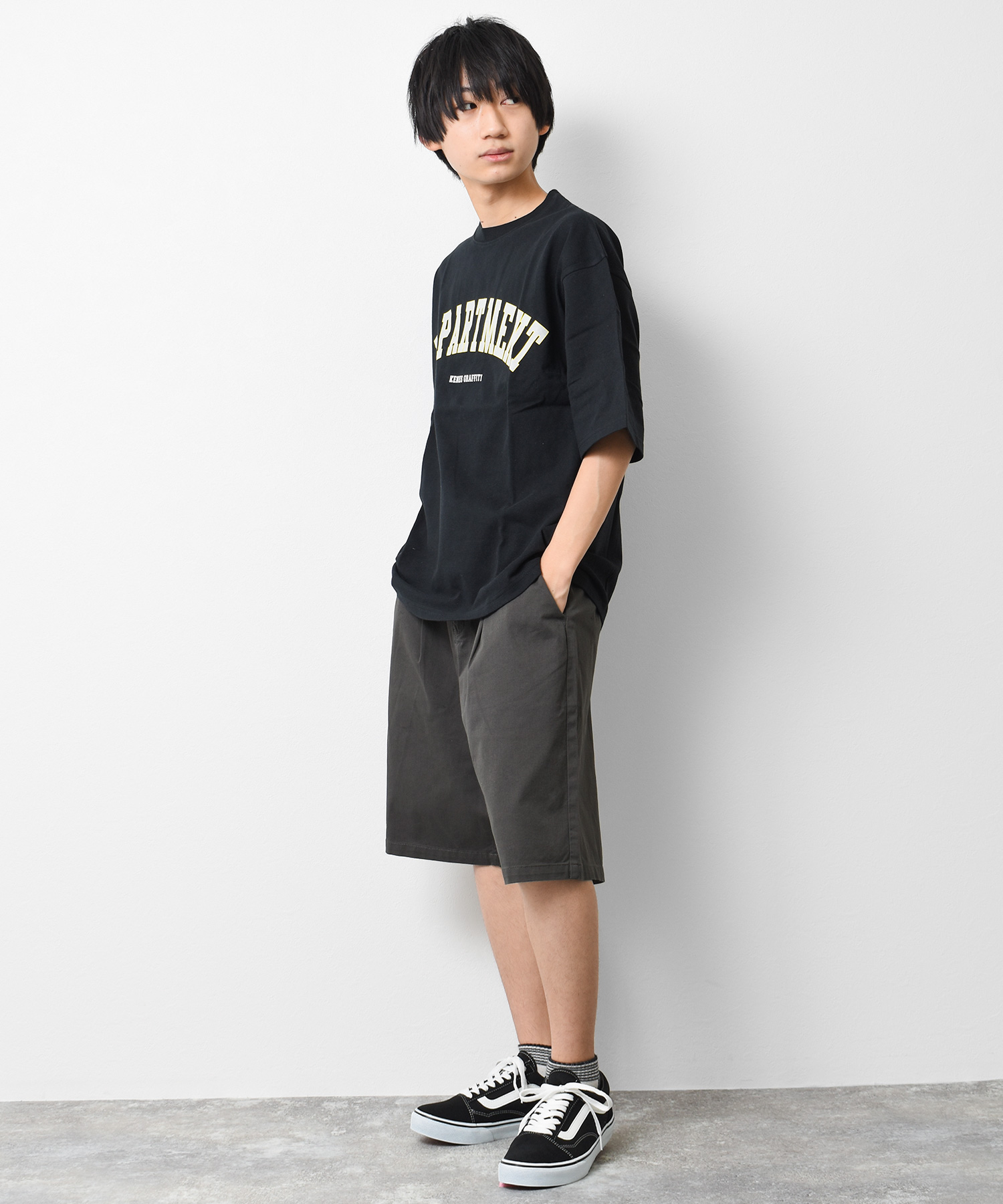 ★新品未使用★CITYSHOP タックハーフパンツ TAAKK EMBROIDERY SHORTS TASS25-PT002：ショートパンツ