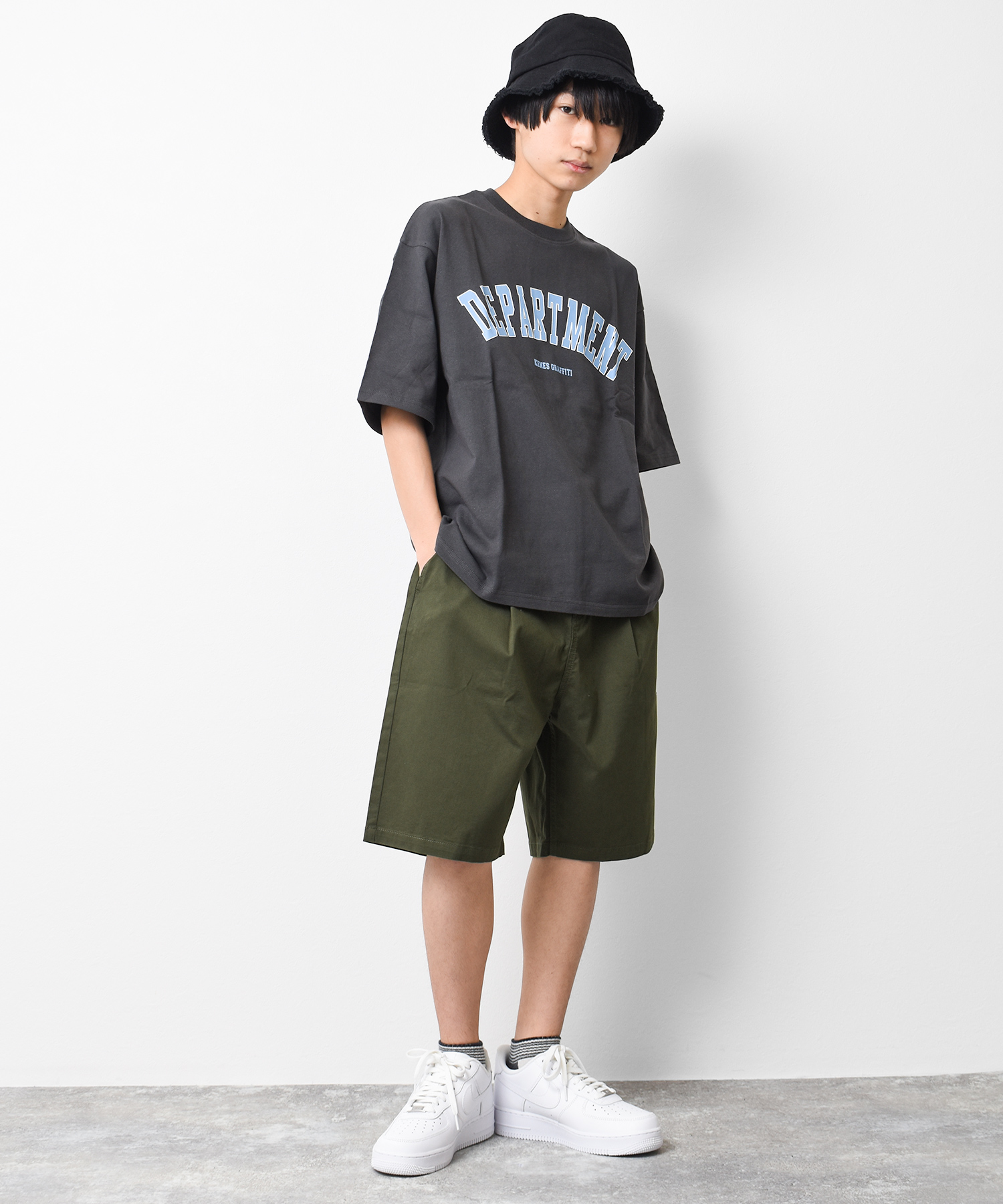 セール】ケネスグラフィティ KENES GRAFFITI ワイドタックハーフ