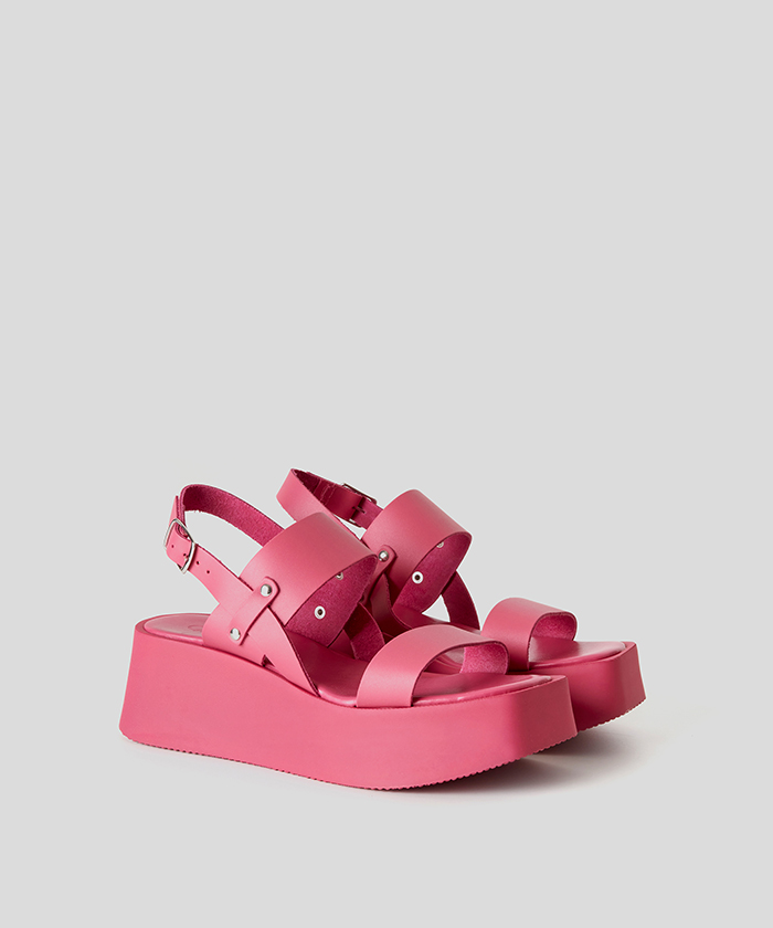 セール 70%OFF】厚底バックストラップサンダル(504616509) | ベネトン