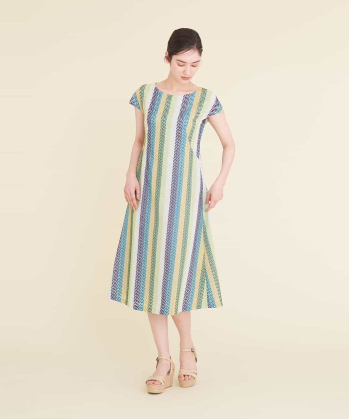 11,954円新品シビラマルチカラーシェブロン刺繍ドレス　シビラロングワンピース