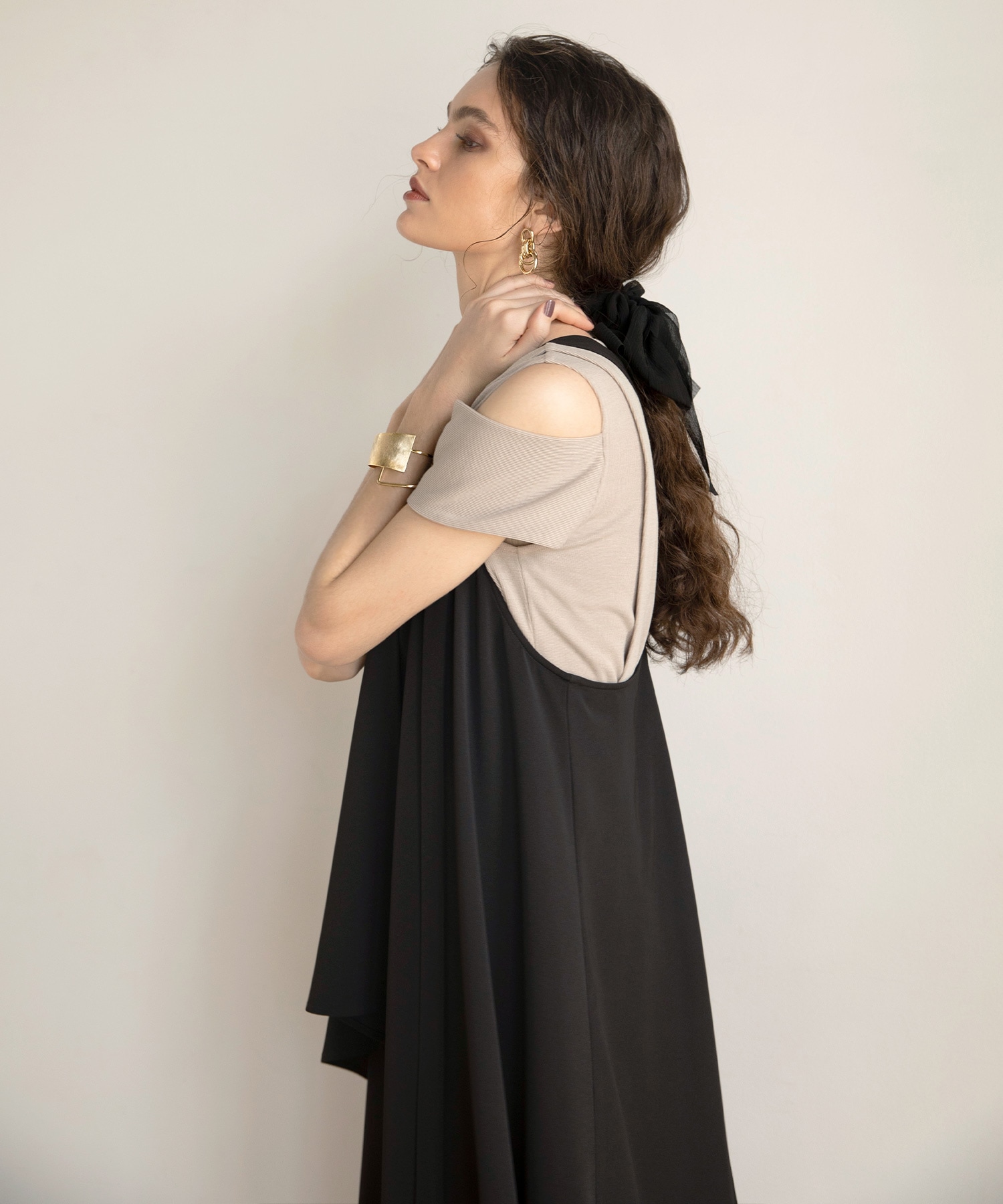 ✨極美品✨MIELI INVARIANT ワンピース フロント編み上げ