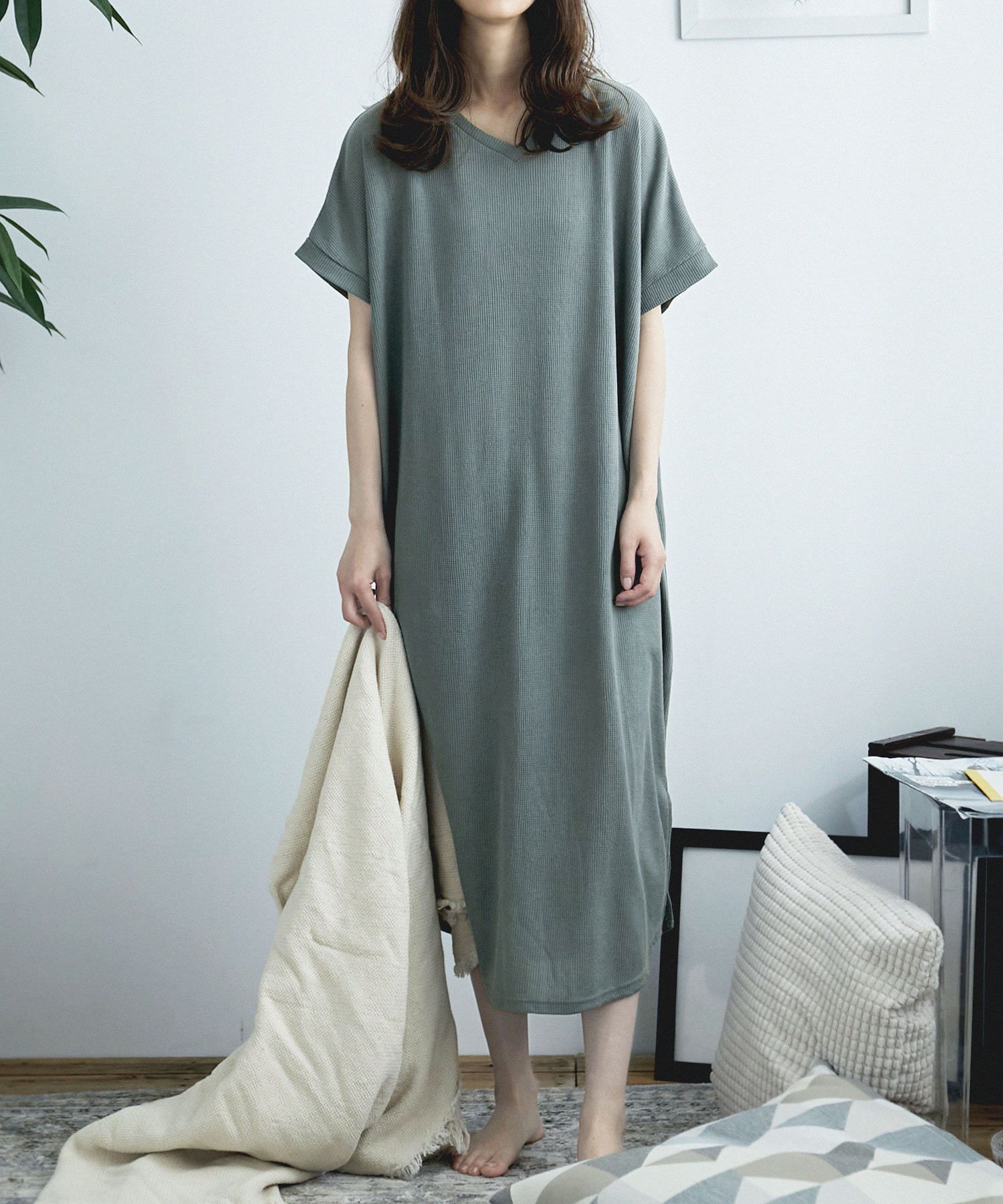 セール(SALE)開催中！ファッション通販 ワッフルVネックルームワンピ ルームウェア ワンピ ワンピース ルームウェア・パジャマ