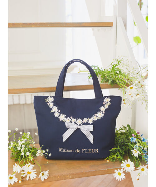 メゾン ド フルール Maison de FLEUR レースパールSトートバッグ