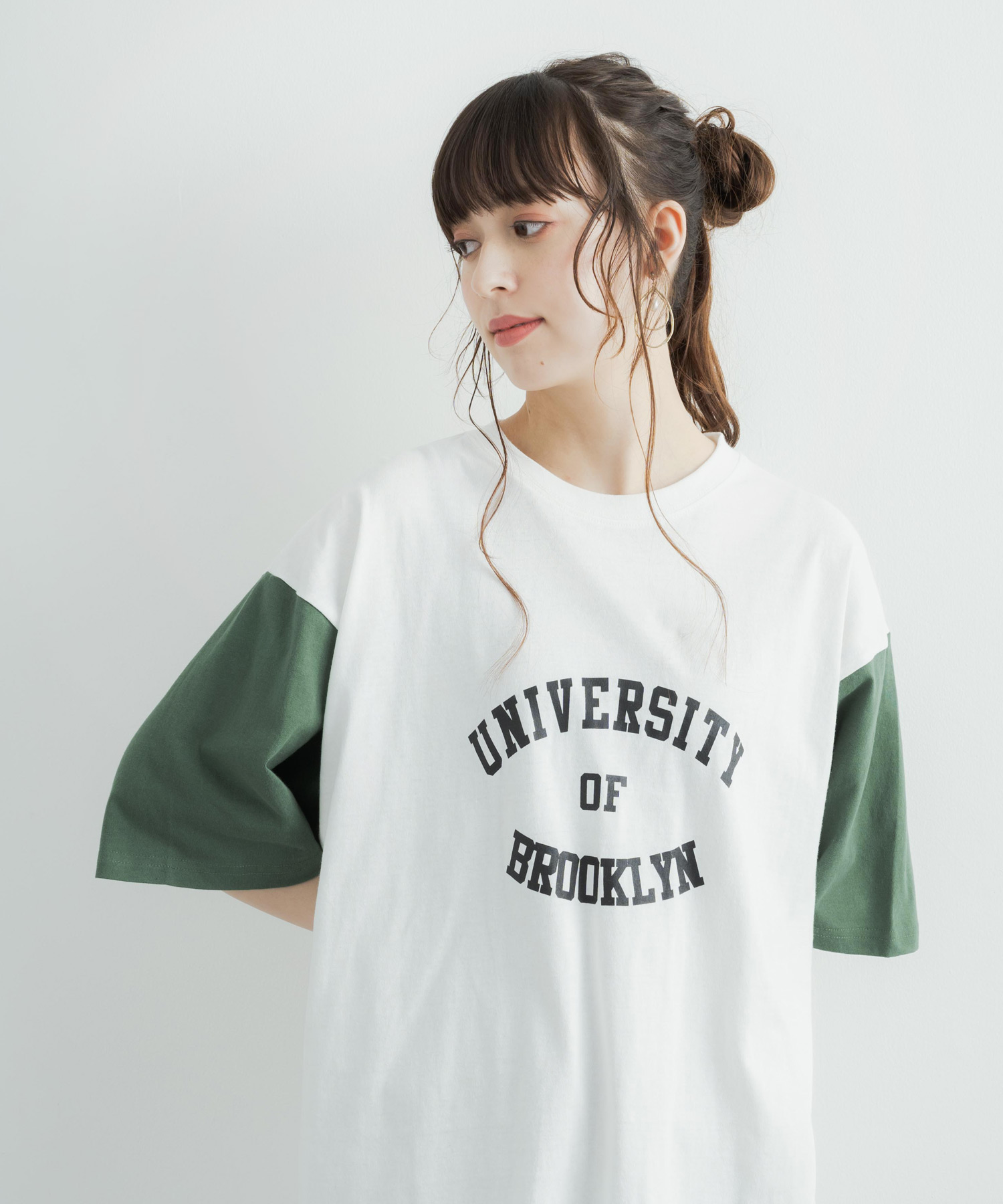 専門店では アメリカンホワイトモノグラム半袖tシャツ女性デザイン感小衆2022夏 トップス