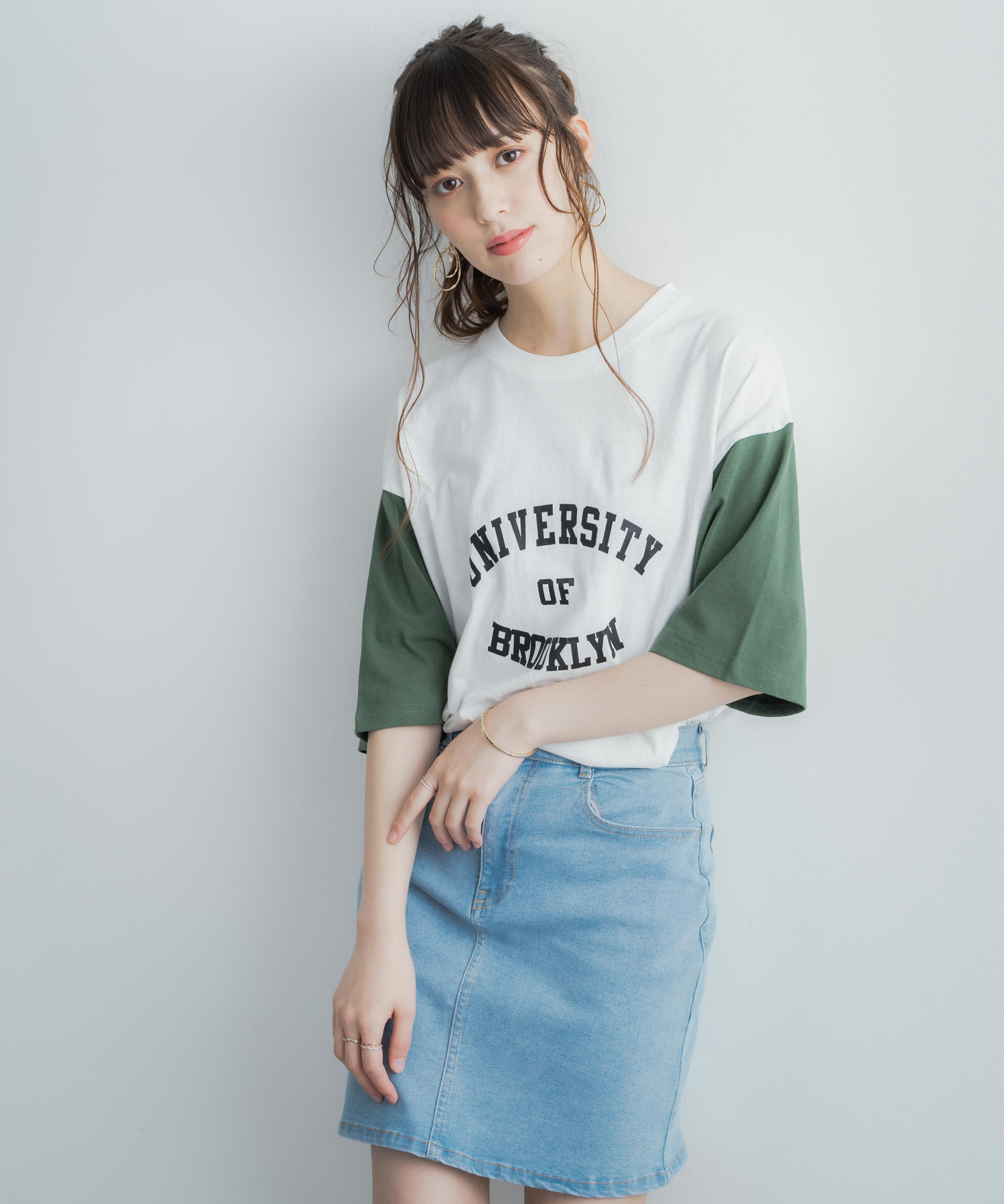 アメリカンホワイトモノグラム半袖tシャツ女性デザイン感小衆2022夏