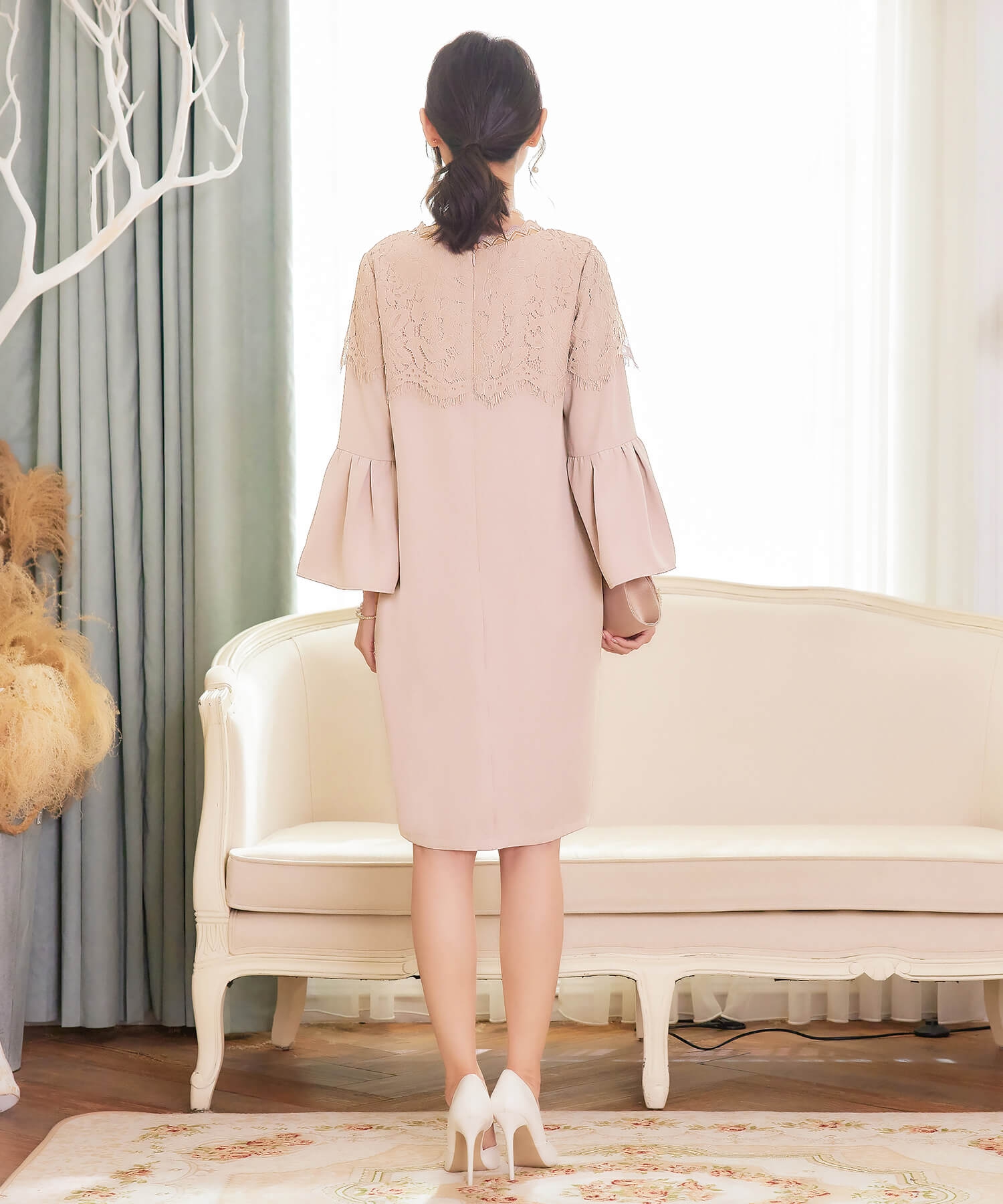 セール】ドレスプラス DRESS+ 胸元レースデザインパーティー