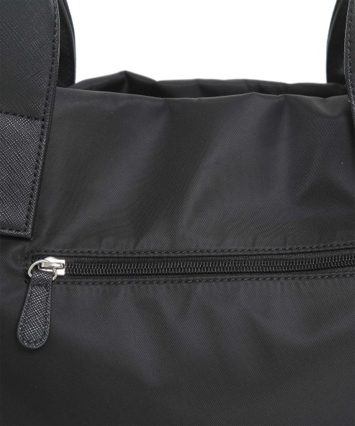 セール】撥水ナイロン軽量多ポケットA4トートバッグ(503735480) | ベース(BASE) - d fashion セール】撥水ナイロン軽量多ポケットA4トートバッグ(503735480) | ベース(BASE) - d fashion