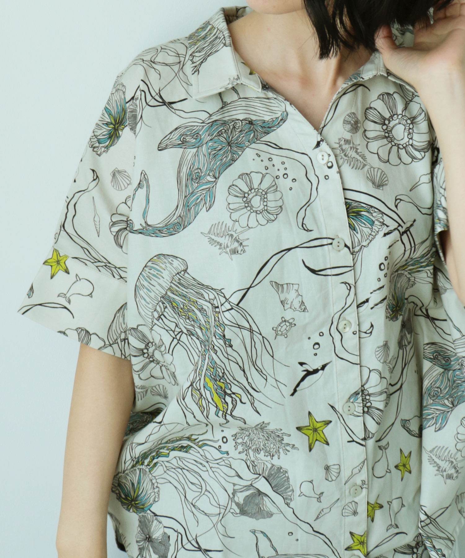 セール】クラゲ柄シャツ(504771194) | スカラー(ScoLar) - d fashion