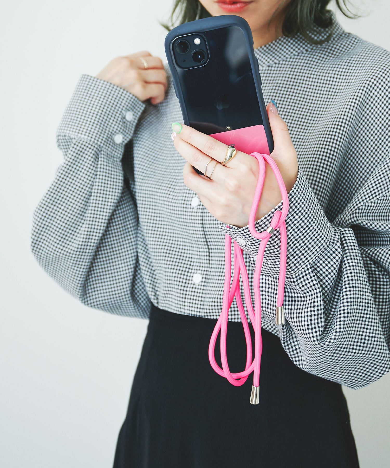 全機種対応✨PRADA スマホショルダー ネックストラップ ストラップ付 肩掛け スマホ iPhone 全機種対応 ショルダー 斜