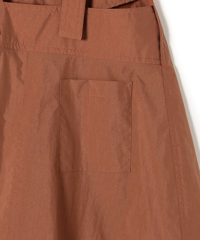 セール】〈洗濯機可能〉ナイロンタフタVネックジャンパースカート