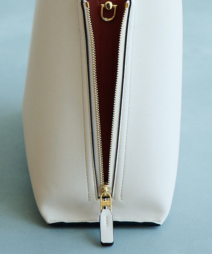 クーポン】【E'POR】【A4対応】【一部店舗限定】Y BAG Medium＋