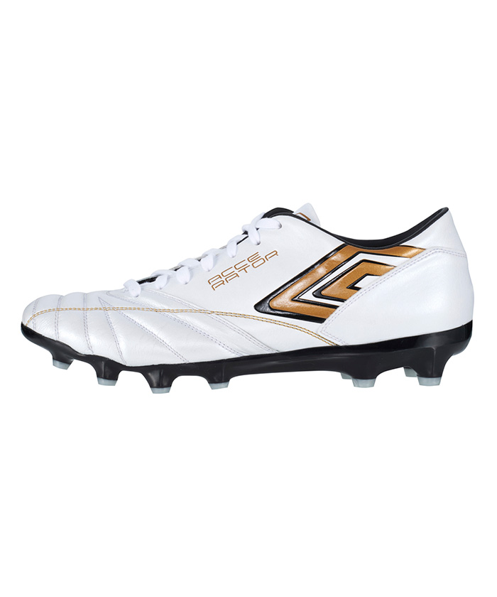 アクセレイタープロ HG アンブロ(umbro) サッカースパイク