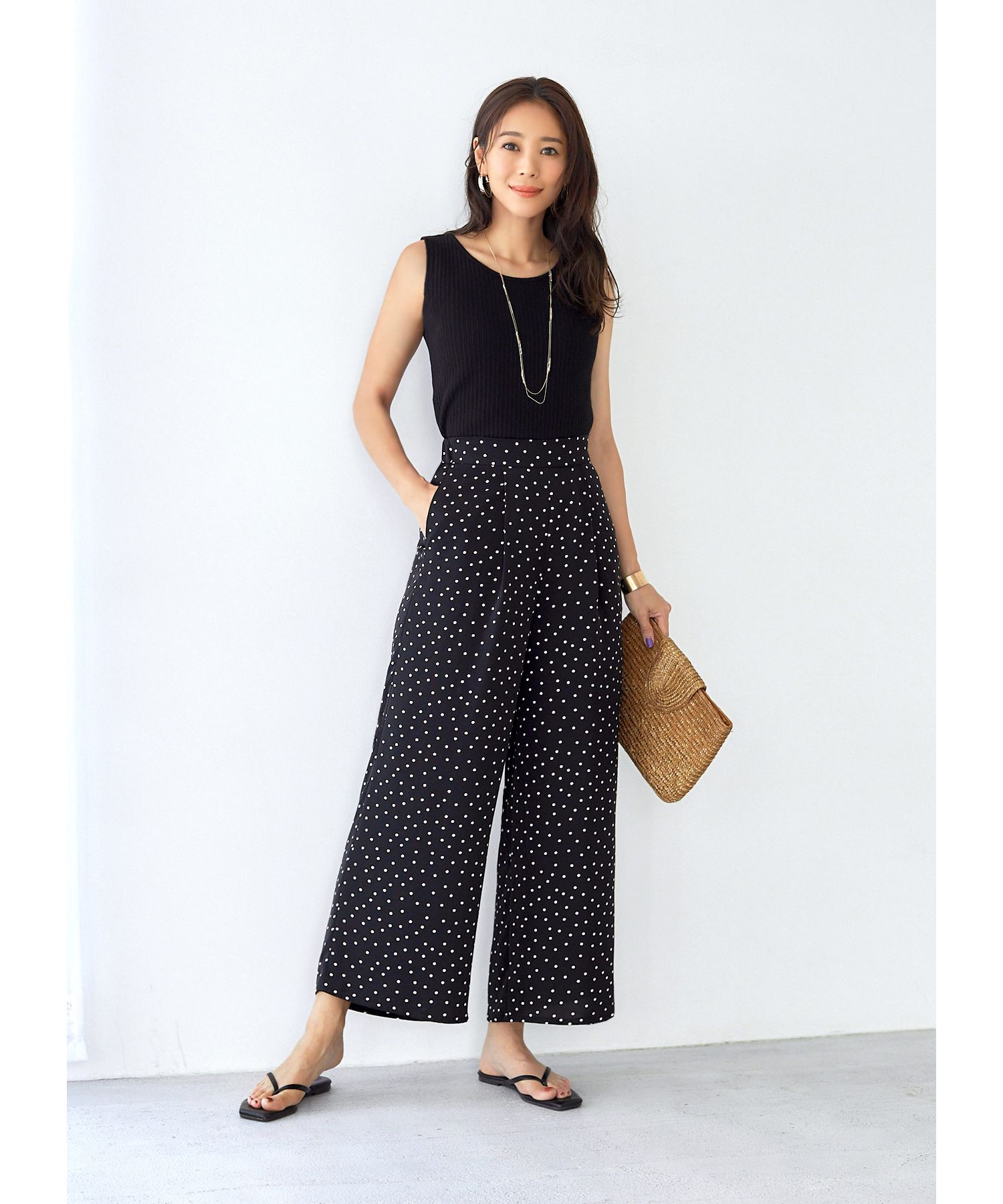 美品★MUVEIL 裾 ドットチュール ワイドパンツ ブラック 36 美品☆MUVEIL 裾 ドットチュール ワイドパンツ ブラック 36