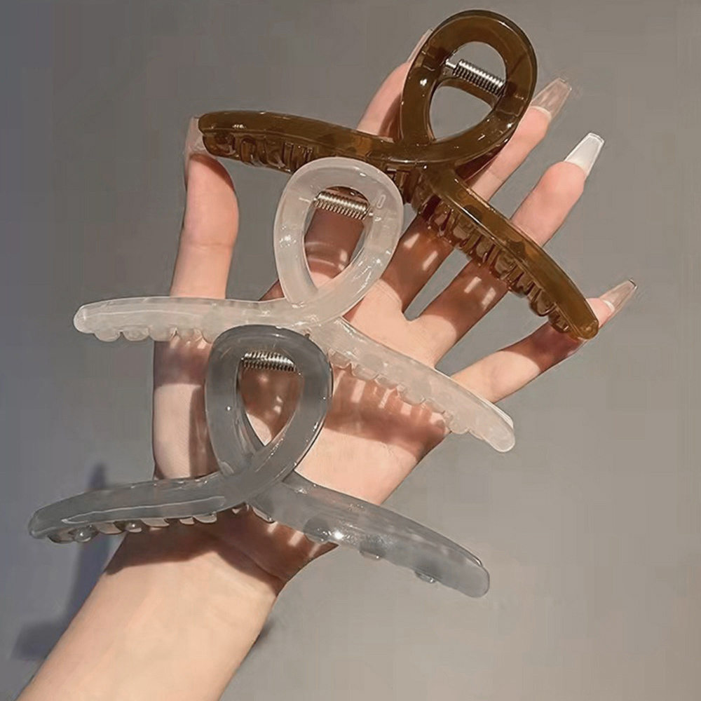 HERMES 最新作 人気 ヘアクリップ お洒落 本革レザー Idole PM HERMES 最新作 人気 ヘアクリップ お洒落 本革レザー Idole PM