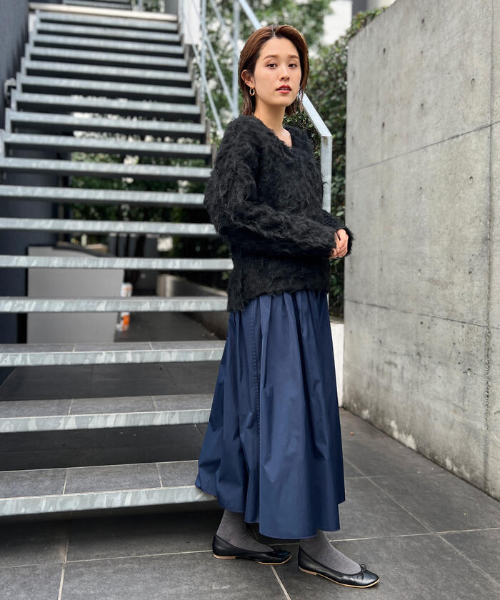 セール】◇【WEB限定】シャギーVネックプルオーバーニット