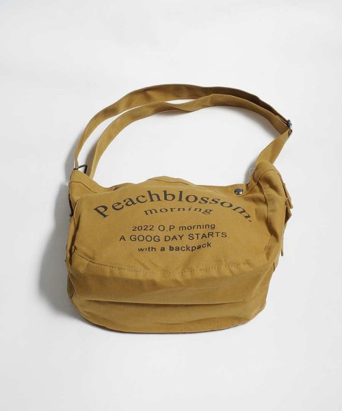 セール10 Off 英字ロゴ キャンバス ショルダーバッグ 即納 バッグ トートバッグ 斜め掛け 肩掛け 2way 大容量 レタリング 通勤 通学 学生 レディース 韓国 ショップにこにこ Shopnikoniko D Fashion