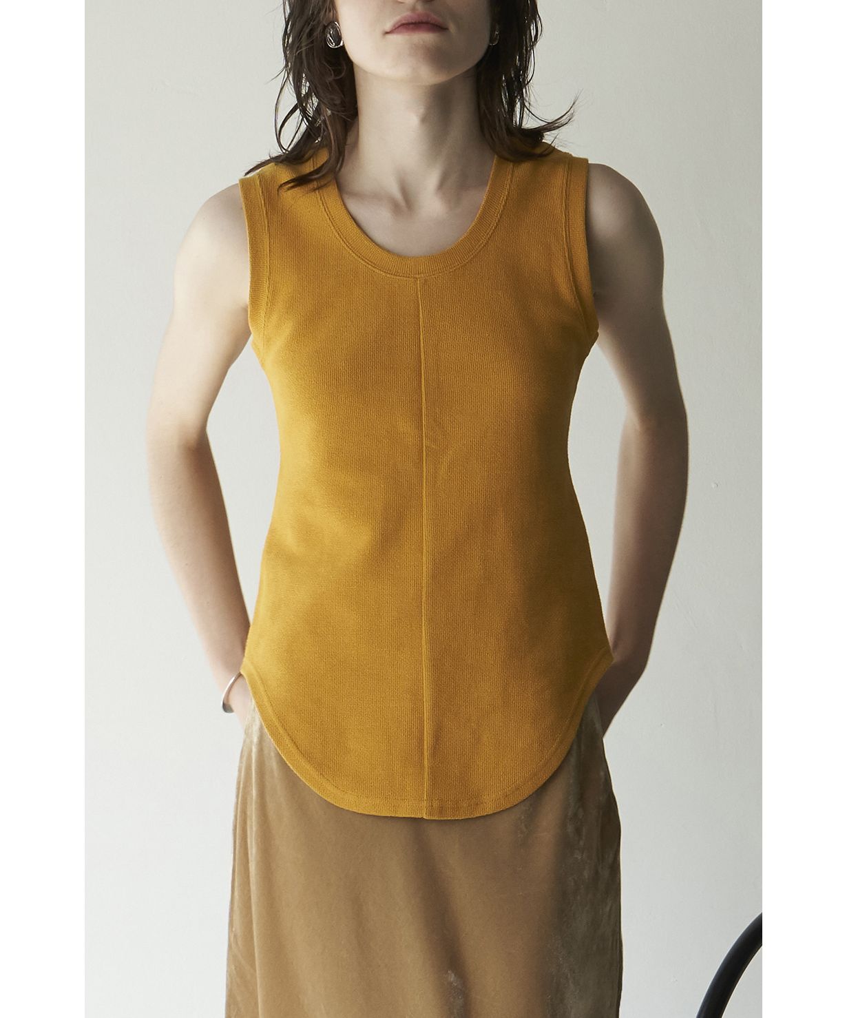 セール 40%OFF】PILE ROUND TANK TOPS(504829326) | クラネ