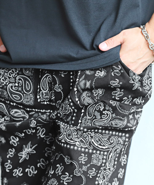 f.c real bristol ペイズリー、バンダナ柄　ハーフパンツ 新品 F C Real Bristol 22AW BANDANA COMFORTABLE SHORTS FCRB