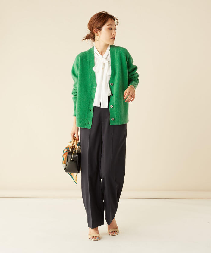 クーポン】【セール 40%OFF】MUSIC カシミヤブレンド天竺Vネック クーポン】【セール 40%OFF】MUSIC カシミヤブレンド天竺Vネック