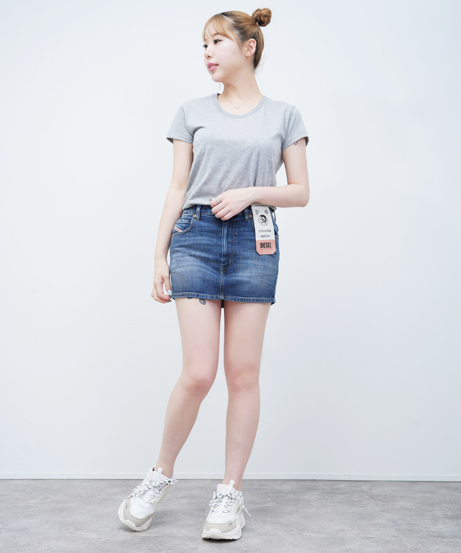 DIESEL(ディーゼル) DE-EISY タイト デニムスカート(504857435