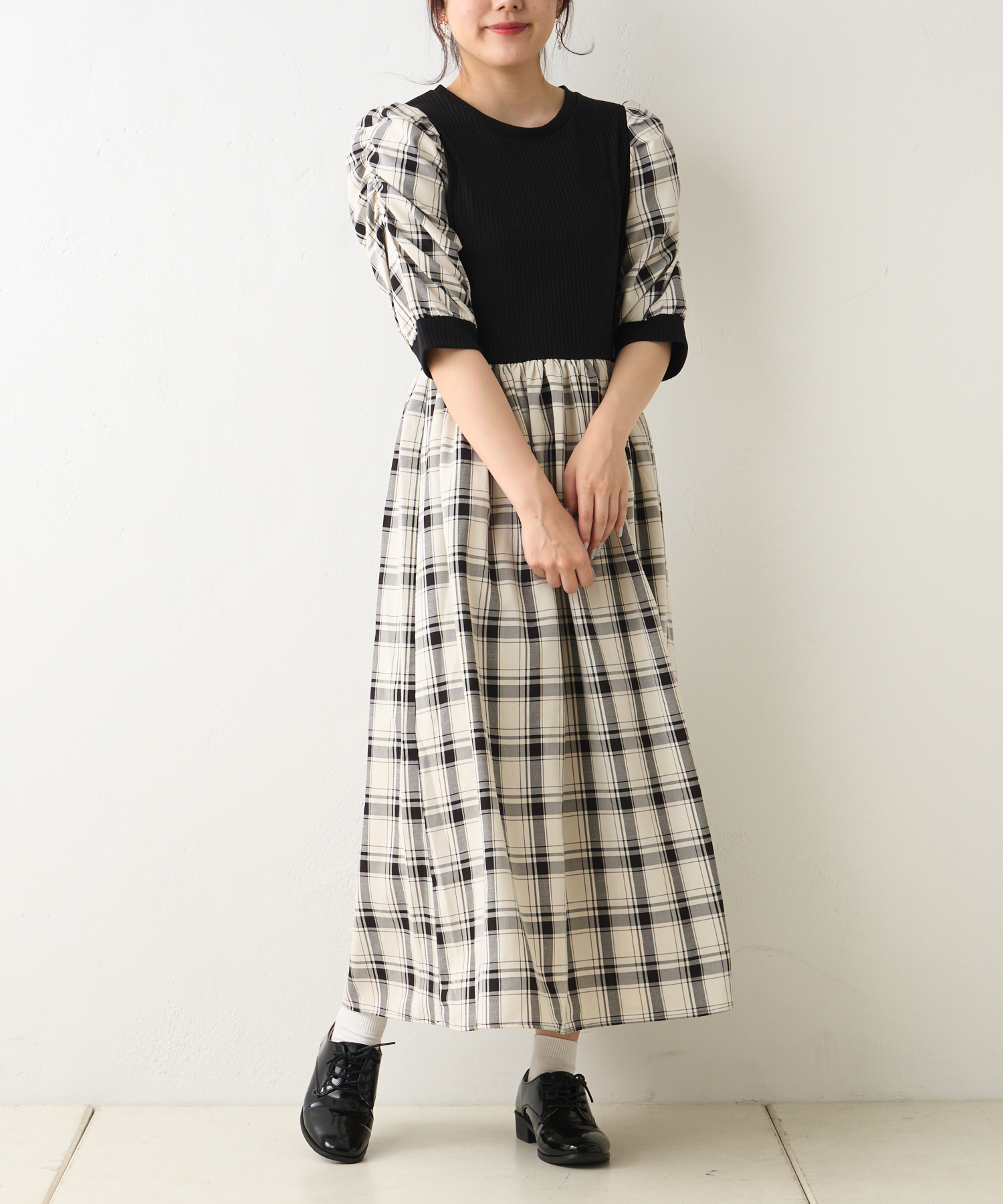 クーポン】【セール 82%OFF】リブ×チェックドッキングワンピース