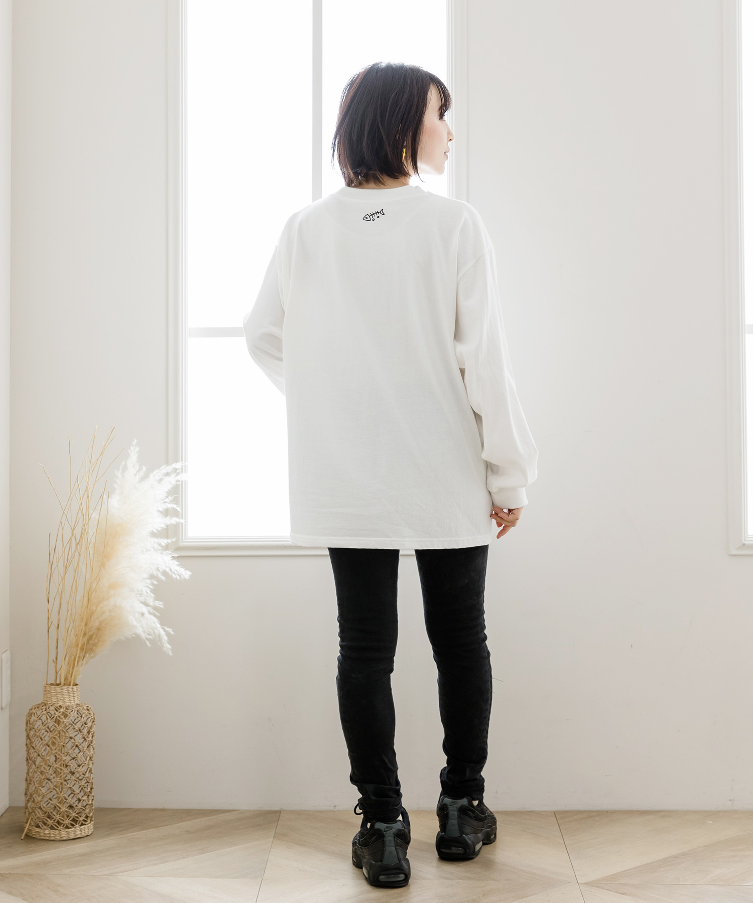つまみ食いネコ柄ロングスリーブTシャツ(504879332) | スカラー