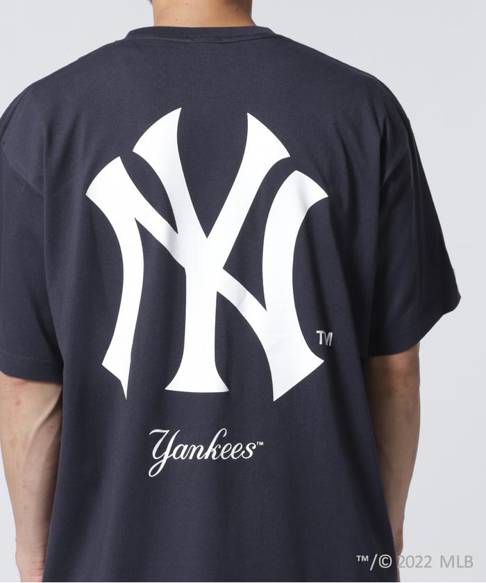 国内発送【AVIREX】AVIREX × NEW YORK YANKEES T-SHIRT AVIREX × NEW YORK YANKEES T-SHIRT | AVIREX（アヴィレックス
