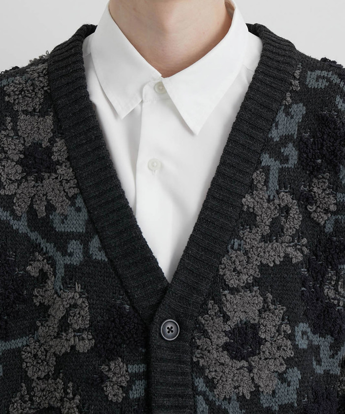 VALENTINO カーディガン ブラック M 上品 羽織り 高級感 大人 VALENTINO カーディガン ブラック M 上品 羽織り 高級感 大人