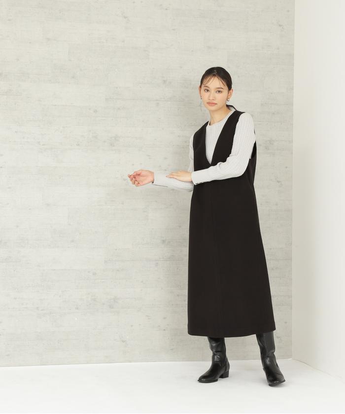 今期新品タグ付き　NATURAL BEAUTY BASIC Vネック　ジャンスカ 楽天市場】Vネックストレートジャンスカ／ナチュラル