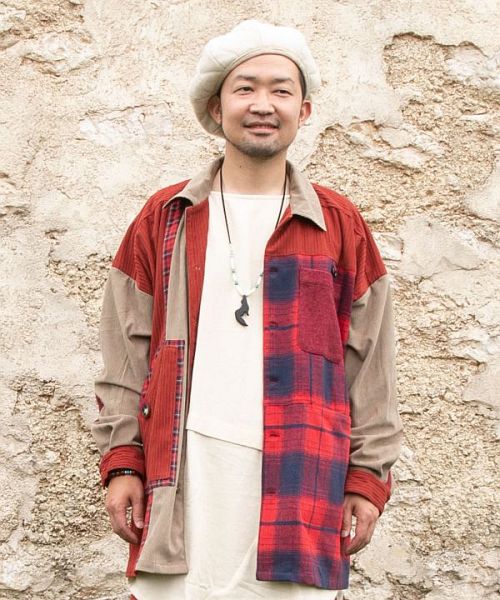 チャイハネ】チェック柄MEN'Sパッチワークシャツ CAA-2309 チャイハネ】チェック柄MEN'Sパッチワークシャツ CAA-2309