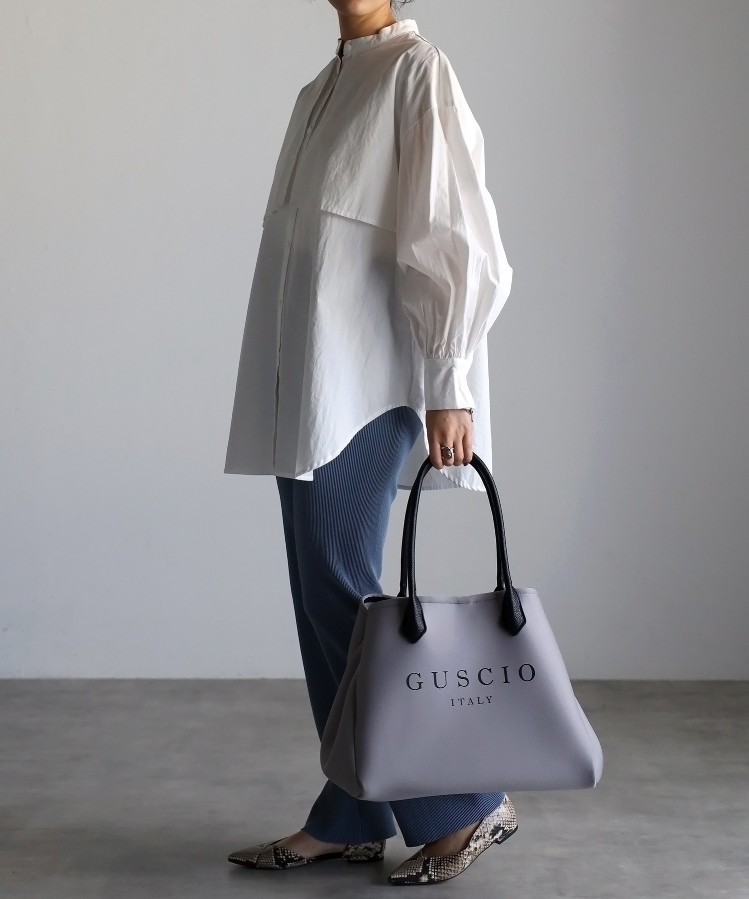 グッシオ GUSCIO ネオプレーン素材 トートバッグ 通勤/ジム/ママ