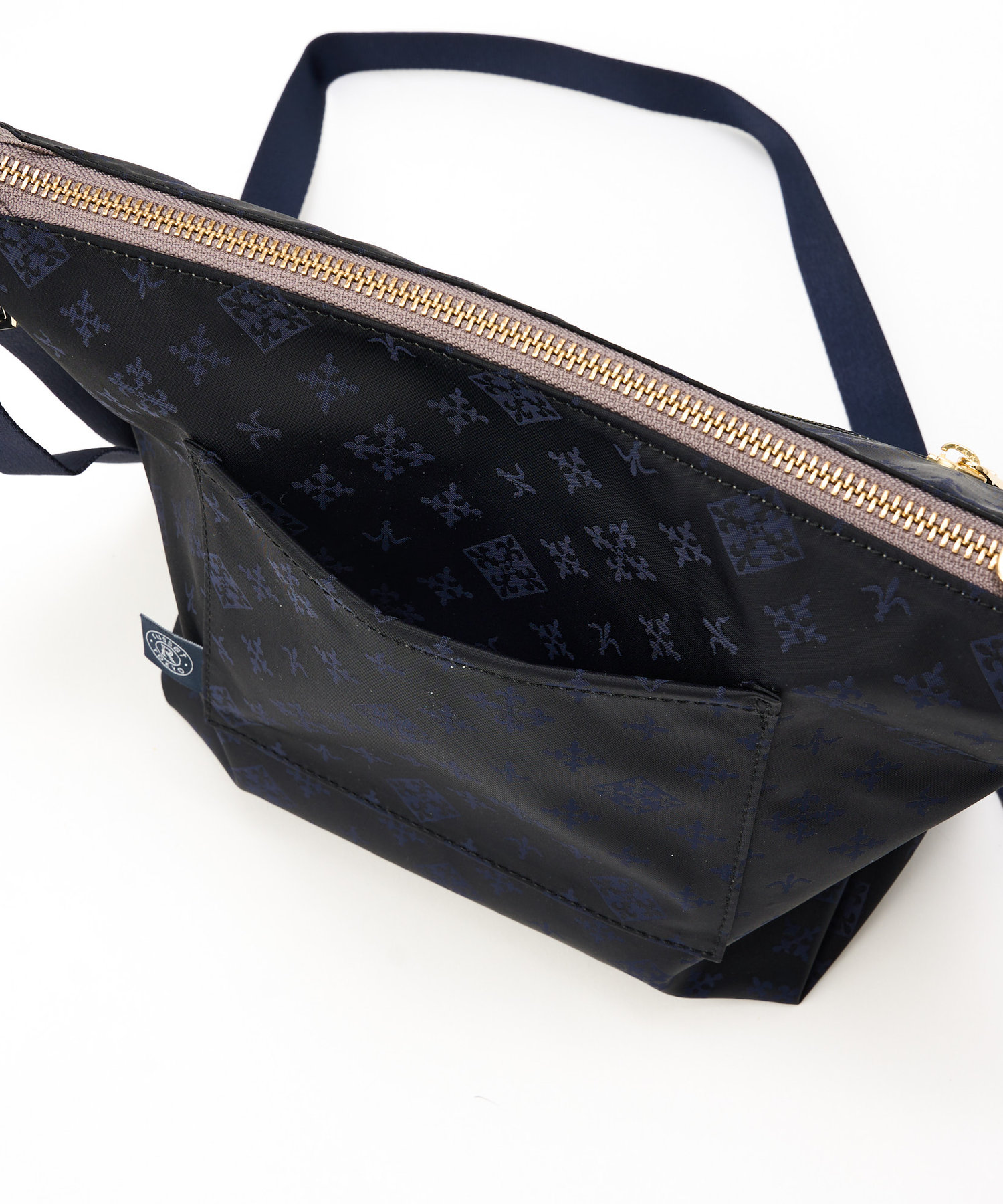 セール 60%OFF】両面楽しめるリバーシブルショルダーバッグ(CE