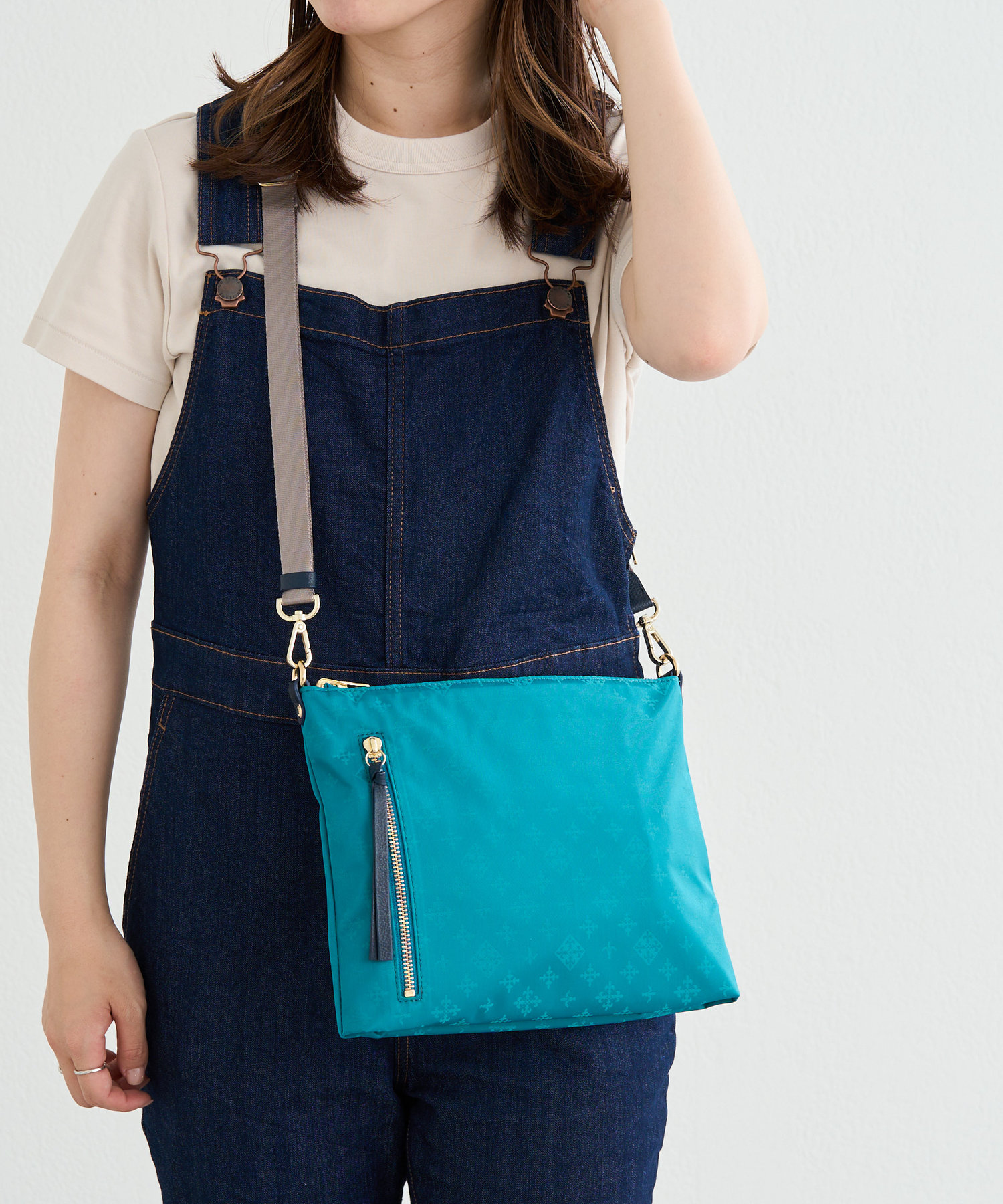 セール 60%OFF】両面楽しめるリバーシブルショルダーバッグ(CE セール 60%OFF】両面楽しめるリバーシブルショルダーバッグ(CE