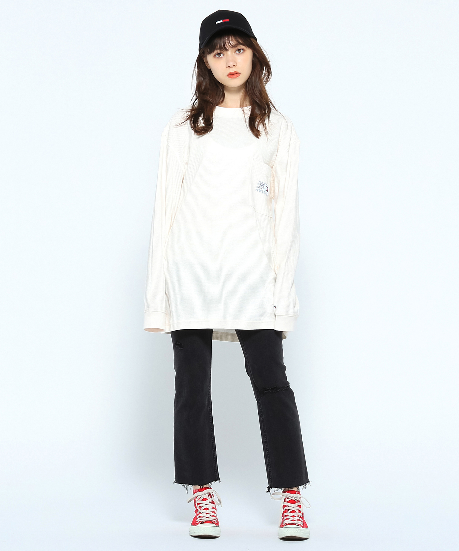 トミージーンズ TOMMY JEANS ワッフルポケットロングスリーブTシャツ(504883329) | トミージーンズ(TOMMY JEANS) -  d fashion