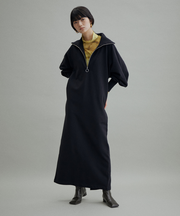 WEB限定(一部店舗展開あり)】ハーフZIPスウェットワンピース WEB限定(一部店舗展開あり)】ハーフZIPスウェットワンピース