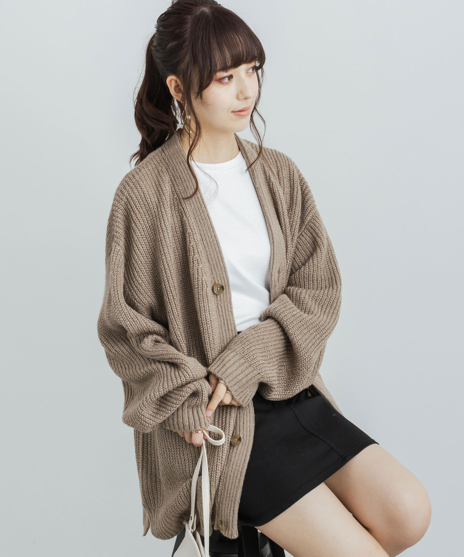 ASKYY(アスキー) 「Y LOGO CARDIGAN」モールニットカーディガン