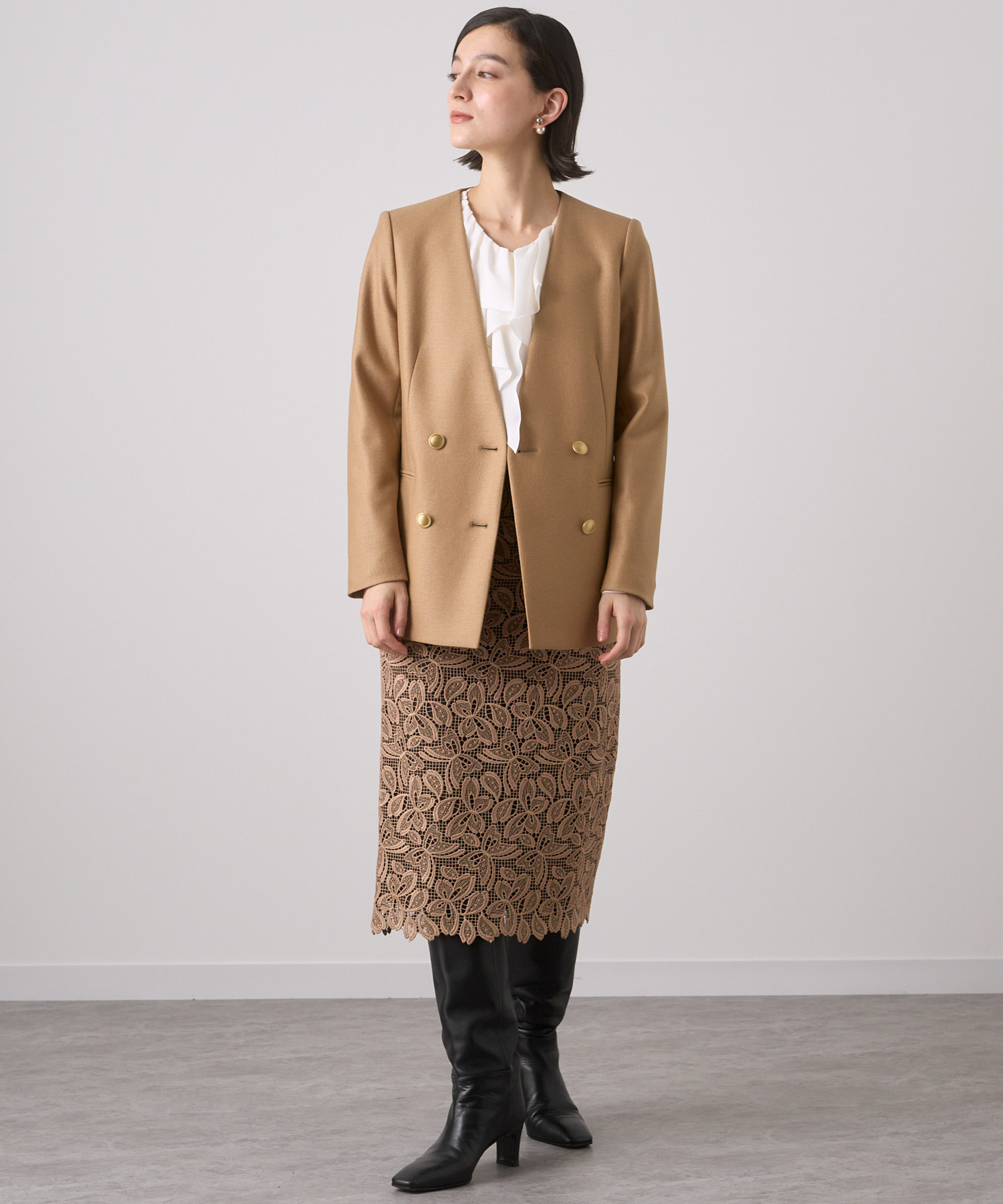 セール 30%OFF】サテンアムンゼンラッフルタイブラウス セール 30%OFF】サテンアムンゼンラッフルタイブラウス