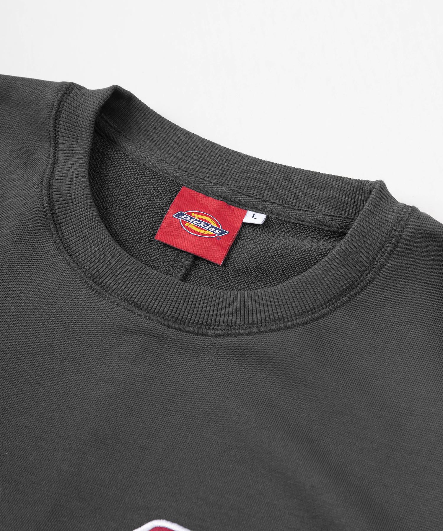 Dickies/ディッキーズ】サテンワッペン刺繍 ビッグカレッジロゴ Dickies/ディッキーズ】サテンワッペン刺繍 ビッグカレッジロゴ
