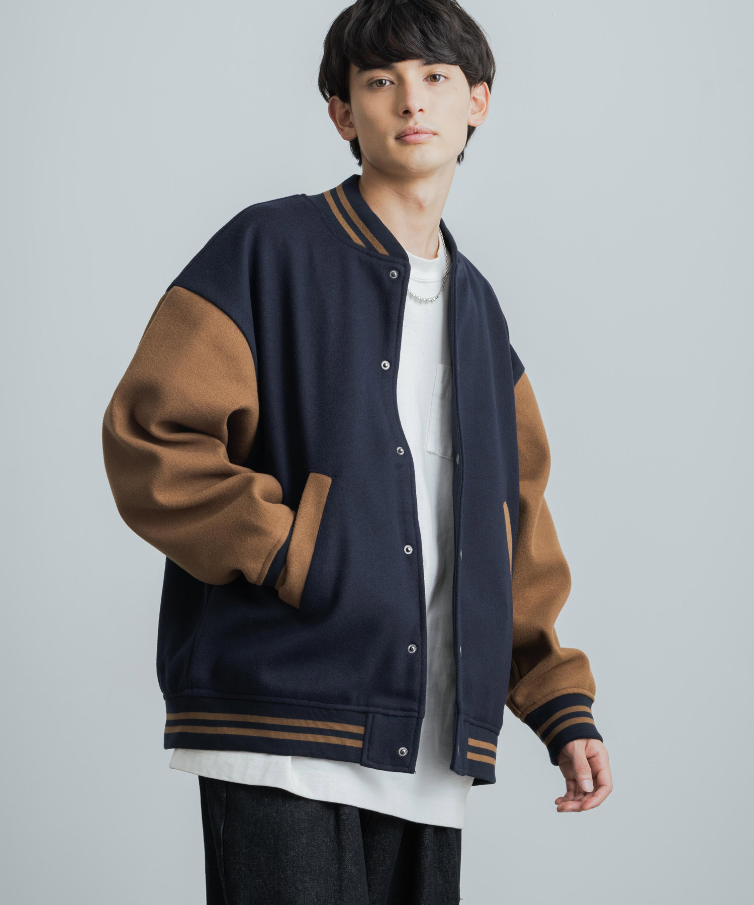 新品 アバクロ　レディース　ボア ジャケット　XL アウター　ネイビー 新品 アバクロレディースボア ジャケットXL アウターネイビー