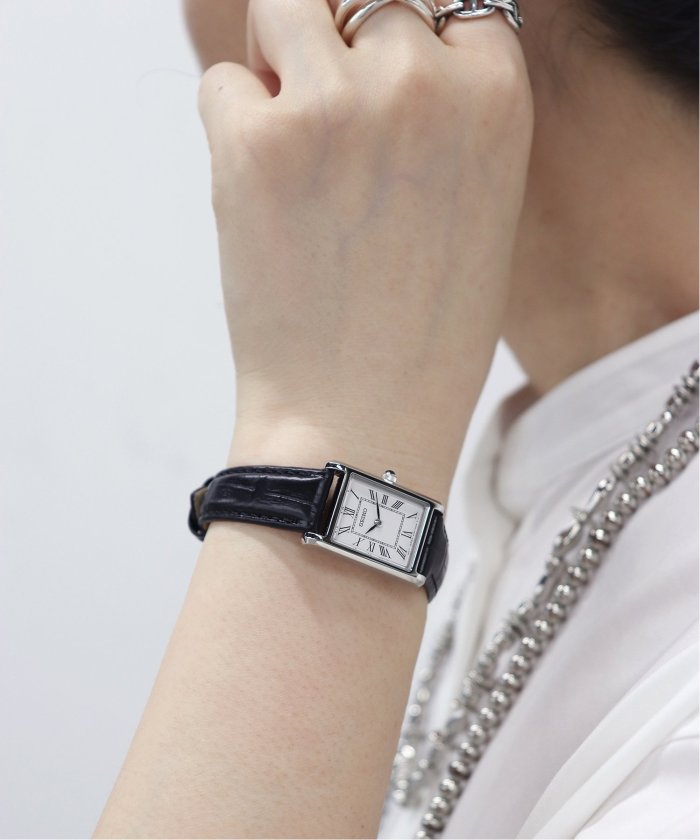 SEIKO レクタンギュラー　エッセンシャル　クォーツ 腕時計　SWR053