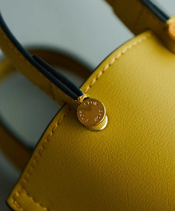 セール】【E'POR】Y BAG Micro(サイドジップマイクロショルダーバッグ