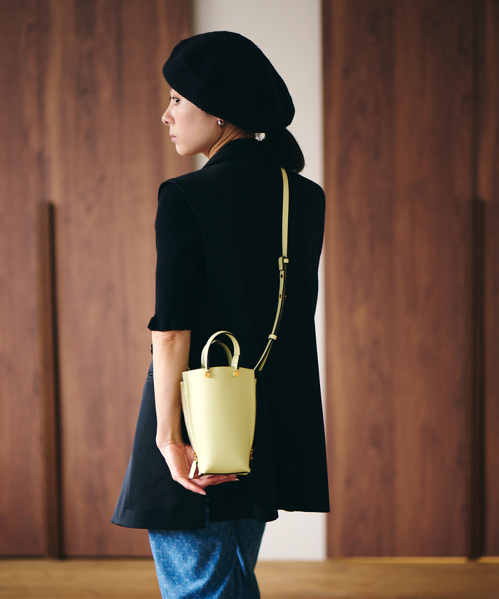 ※最終値下げ※【新品未使用】E'PORサイドジップマイクロショルダーバッグ セール】【E'POR】Y BAG Micro（サイドジップマイクロショルダー