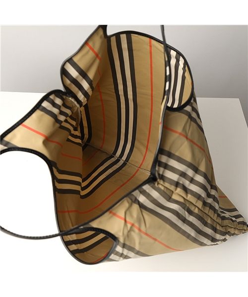 く日はお得♪ バーバリー BURBERRY バッグ レディース ポーチ