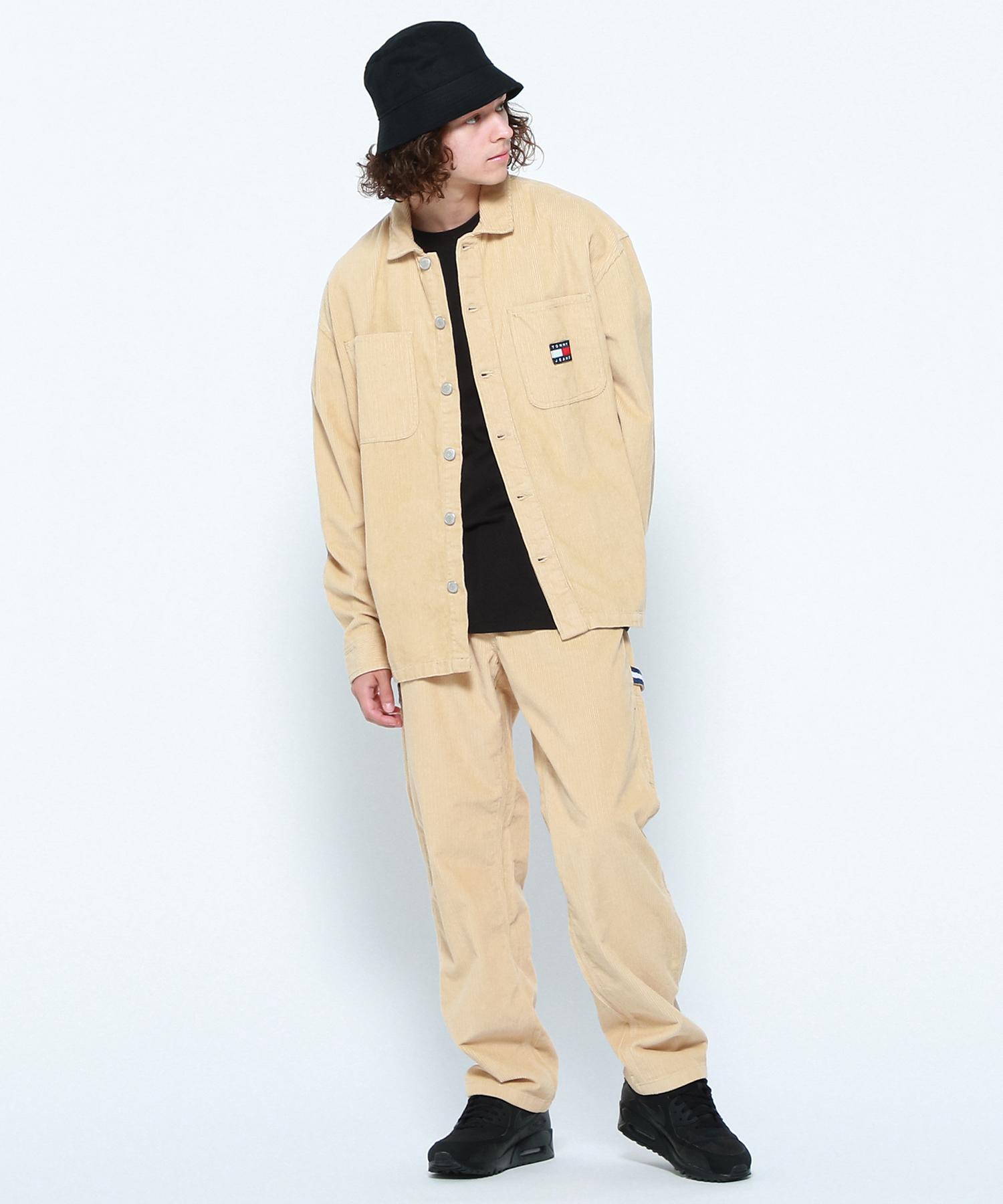 セール】トミージーンズ TOMMY JEANS チャンキーコーデュロイ